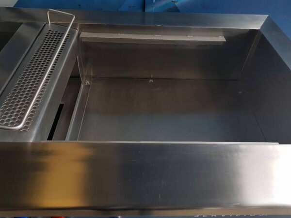 35306074_1802866526418322_1002630544401367040_n